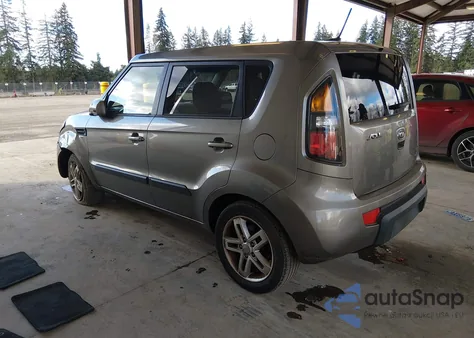 2011 Kia Soul + z USA, uszkodzony, nr VIN KNDJT2A28B7284754